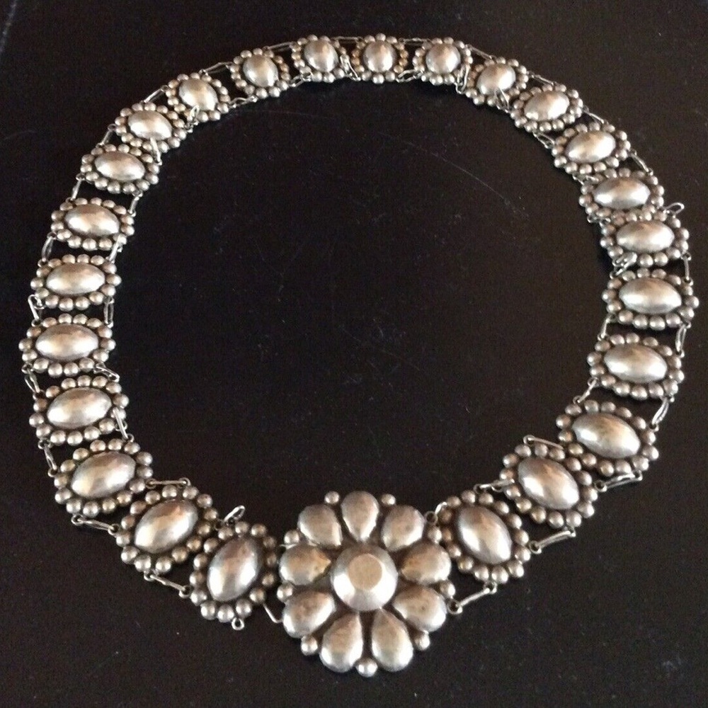 Vintage Handcrafted Mexican Silver 29” Belt. 'Sterling Mexico' Buckle